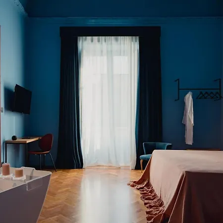 Luxury - Il Cielo In Volta